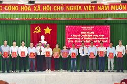 Xã Đại Lãnh công bố quyết định công nhận 14 trưởng thôn