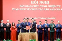 Ban Tuyên giáo Tỉnh ủy Lào Cai: Bàn giao nhiệm vụ công tác dân vận sang Đảng ủy Mặt trận Tổ quốc, các đoàn thể tỉnh