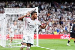 Kylian Mbappe lập cú hat-trick siêu hạng giúp Real Madrid vùi dập Real Sociedad tỷ số 4-1