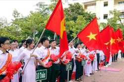 L&acirc;m Đồng tổ chức khai giảng đồng loạt ng&agrave;y 5/9