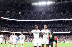 Real Madrid thắng tưng bừng Sociedad 4-1: Cú hat-trick của Mbappe và dấu ấn Jose Mourinho