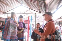 Khám phá không gian văn hóa dân tộc Mông