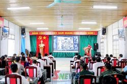 Học tập, thực hành tư tưởng, đạo đức, phương pháp, phong cách Hồ Chí Minh