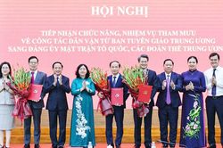 Đưa c&ocirc;ng t&aacute;c d&acirc;n vận mạnh hơn, gần d&acirc;n hơn, thực chất hơn