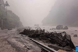 Chưa ghi nhận nạn nh&acirc;n người Việt trong trận lũ qu&eacute;t ở bi&ecirc;n giới Trung Quốc - Nepal