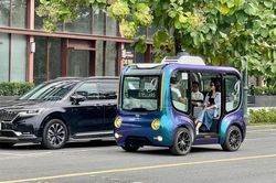 H&agrave; Nội thử nghiệm hệ thống giao th&ocirc;ng tự h&agrave;nh th&ocirc;ng minh