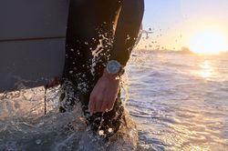 Garmin ra mắt đồng hồ fēnix 9 với vỏ titanium, pin gần 2 tháng