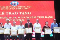 Xã Thiên Lộc kỷ niệm 81 năm Quốc khánh và trao tặng Huy hiệu Đảng dịp 2-9