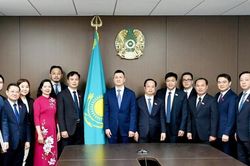 Hà Nội kết nối với các địa phương, đơn vị tại Kazakhstan trong phát triển đô thị và công trình xanh
