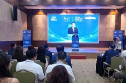 Khai mạc Diễn đ&agrave;n Kinh tế Thủ đ&ocirc; lần thứ II: Kết nối doanh nghiệp nhỏ v&agrave; vừa với d&ograve;ng vốn, thị trường v&agrave; chuỗi gi&aacute; trị