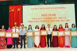 X&atilde; Sơn Đồng đẩy mạnh chuyển đổi số trong gi&aacute;o dục trong năm học mới