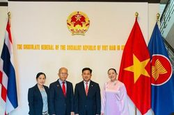 Ấm áp tình hữu nghị Việt Nam – Lào tại Khon Kaen, Thái Lan