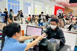 Đường sắt mở bán vé tàu Tết Đinh Mùi, người dân có thể mua từ 5-9