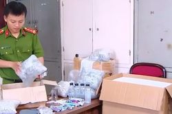 Nhóm đối tượng mua bán tinh dầu ma túy 'núp bóng' thuốc lá điện tử quy mô toàn quốc lớn sa lưới