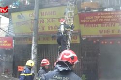Nâng cao kỹ năng chữa cháy, cứu người tại khu dân cư phường Láng