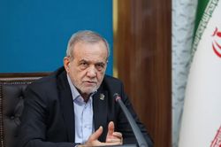 Tổng thống Iran: Mỹ 'sẽ không đạt được gì' từ cuộc chiến kinh tế