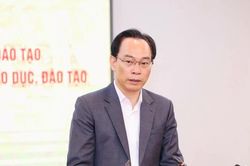 Bộ trưởng GD-ĐT: &Aacute;p lực tuyển sinh lớp 10 kh&ocirc;ng diễn ra đồng đều tr&ecirc;n cả nước