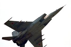 Tiêm kích MiG-25 đạt Mach 3 để làm gì?