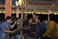 Chợ phiên vùng cao góp phần giảm nghèo bền vững