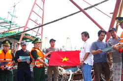 Giữ vững 'cửa ngõ' hàng hải phía Nam