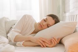 Ba lợi ích của '90 phút vàng' trong giấc ngủ
