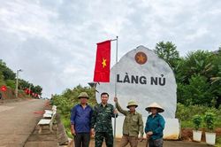 Làng Nủ rực rỡ cờ hoa đón Tết Độc lập
