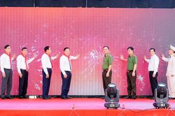 Ra mắt Trường Văn h&oacute;a C&ocirc;ng an nh&acirc;n d&acirc;n VI