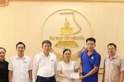 Tiếp sức sinh viên nghèo thực hiện ước mơ làm bác sĩ