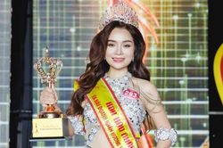 Tài sắc Hoa hậu Nhân ái Hoàng Thị Thanh Tuyền