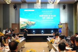Gia Lai b&agrave;n giải ph&aacute;p ph&aacute;t triển nguồn nh&acirc;n lực du lịch theo chuẩn quốc tế
