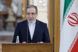 Iran để ngỏ khả năng trở lại đối thoại với Mỹ, điều kiện l&agrave; g&igrave;?