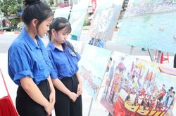 'Hoàng Sa - Trường Sa trong lòng Quảng Ngãi' qua 100 tác phẩm nhiếp ảnh