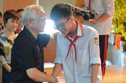 Tư vấn tâm lý học đường: Chuyển từ 'chữa cháy' sang phòng ngừa sớm