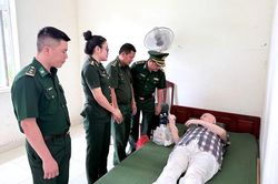 Du khách Mỹ ngã quỵ tại cửa khẩu muốn hiến tạng cho y học Việt Nam