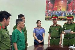 Giám đốc và một bác sĩ Bệnh viện Chỉnh hình và Phục hồi chức năng Tam Điệp bị khởi tố