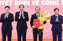 Tỉnh ủy Thái Nguyên công bố các quyết định về nhân sự