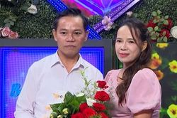 Chủ nhà hàng tiệc cưới U50 mang trầu cau đến Bạn muốn hẹn hò tìm chồng