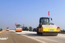 Dự &aacute;n cao tốc Ch&acirc;u Đốc-Cần Thơ-S&oacute;c Trăng vẫn thiếu nguồn vật liệu thi c&ocirc;ng