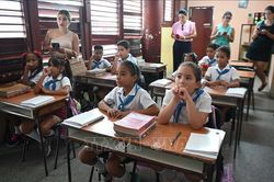 Cuba: Khai giảng năm học mới theo đ&uacute;ng kế hoạch