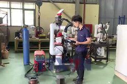 Tháo gỡ khó khăn cho doanh nghiệp nhỏ và vừa phát triển