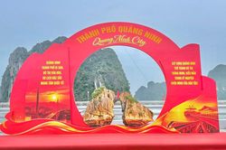 Quảng Ninh rộn ràng chào đón dấu mốc lịch sử mới