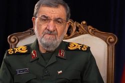 Iran đang lập danh s&aacute;ch c&aacute;c y&ecirc;u cầu trước khi mở lại eo biển Hormuz