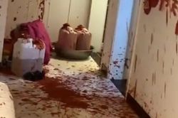 Nửa đêm nghe tiếng nổ lớn, người đàn ông chạy hoảng hốt trước cảnh tượng ở phòng khách