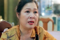 Tình hình NSND Hồng Vân ở Úc