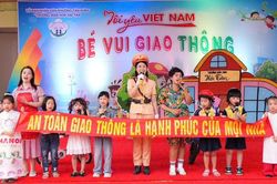 Công an Hải Phòng xung kích đưa pháp luật đến gần dân