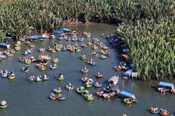 'Giữ người Đà Nẵng ở lại, kéo người Đà Nẵng trở về'