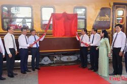 Khai trương đoàn tàu 'Cố đô Huế - Phong Nha'