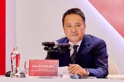Cổ phiếu TCB sau 2 phiên tăng mạnh, tài sản của gia đình Chủ tịch Techcombank Hồ Hùng Anh tăng bao nhiêu?