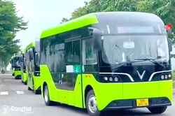 “Mở đường” cho giao thông công cộng xanh