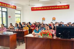 Hội Liên hiệp Phụ nữ phường Ninh Chử phối hợp tổ chức tập huấn nghiệp vụ công tác hội